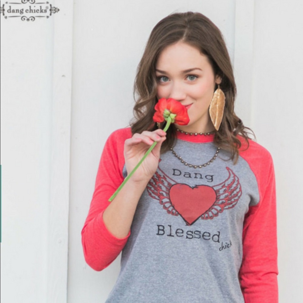 NWT DANG CHICKS TSHIRT